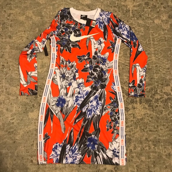 Nike Dresses & Skirts - Nike Floral Printed Dress - Tennis - Large - NWT